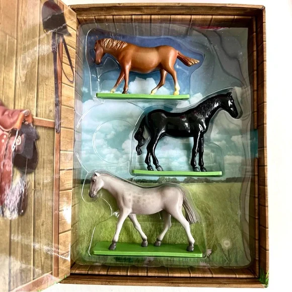 NEW My Big Box of Horses & Ponies Figures Stable Prize Ribbon Horse Book Toy Set - Picture 7 of 13